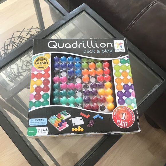 Quadrillion Click & Play Game by Smart Games 4 Magnetic Grids and 12 Puzzle Pcs - Picture 3 of 3